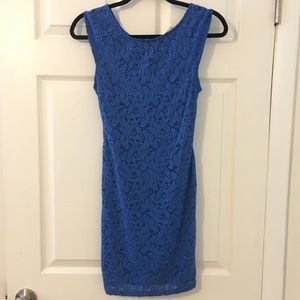 Lace bodycon dress
